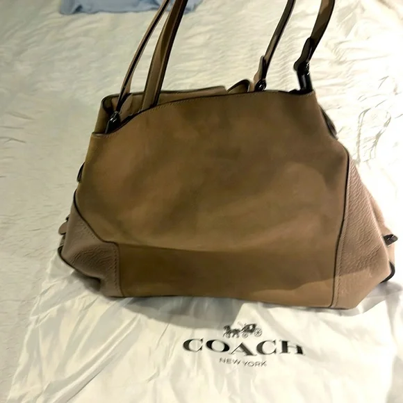 Coach Handbag - Picture 1 of 10